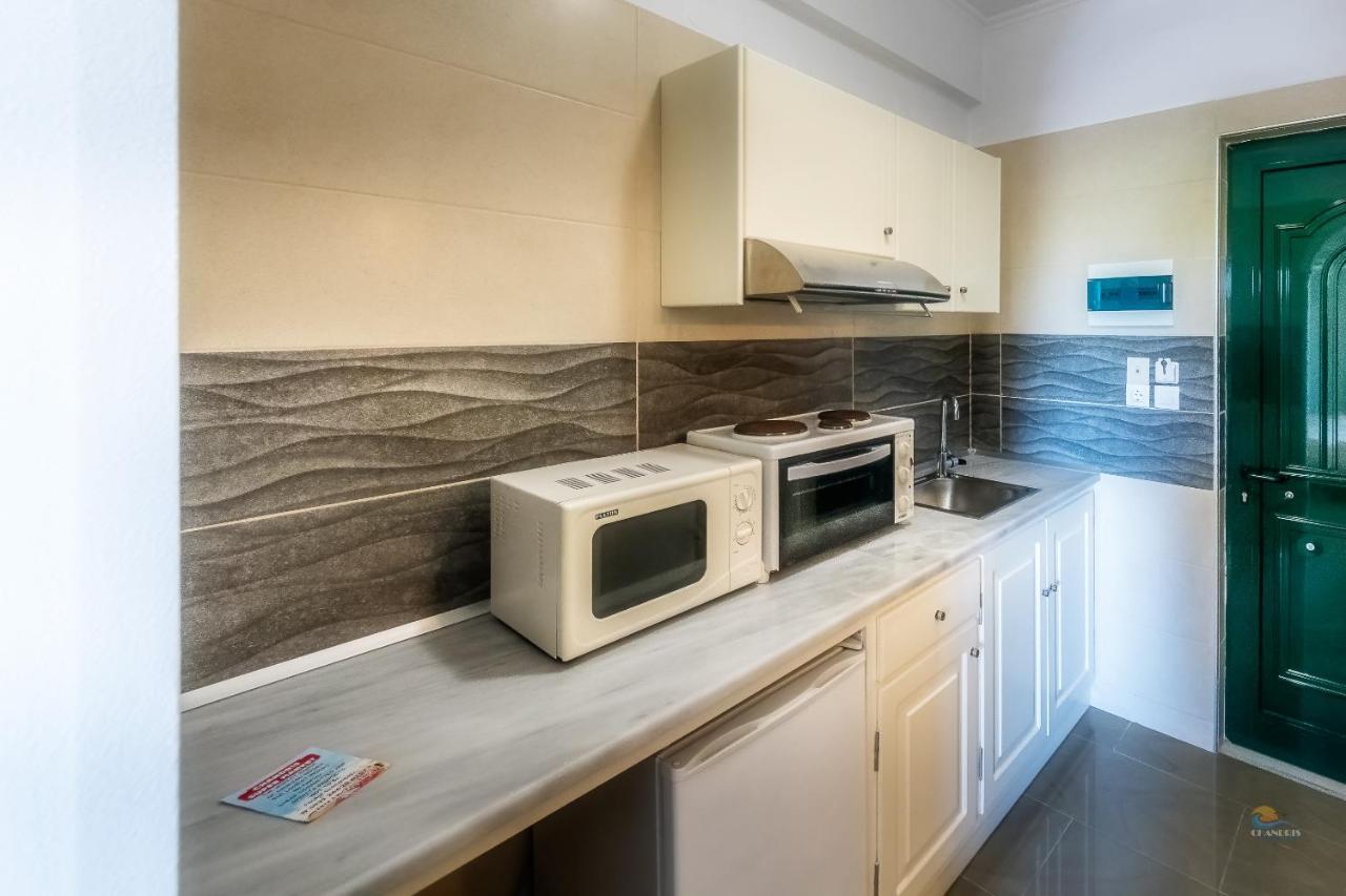 קאבוס Chandris Apartments מראה חיצוני תמונה