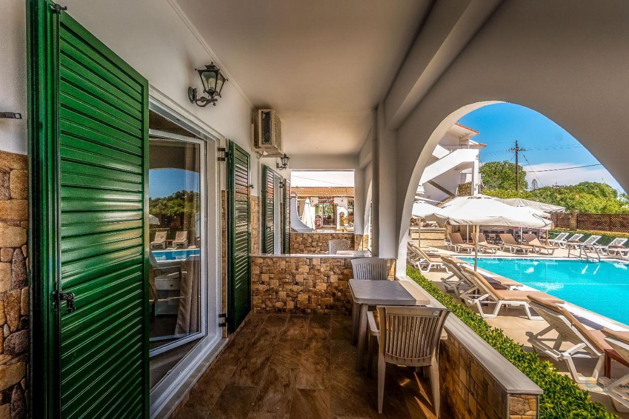קאבוס Chandris Apartments מראה חיצוני תמונה