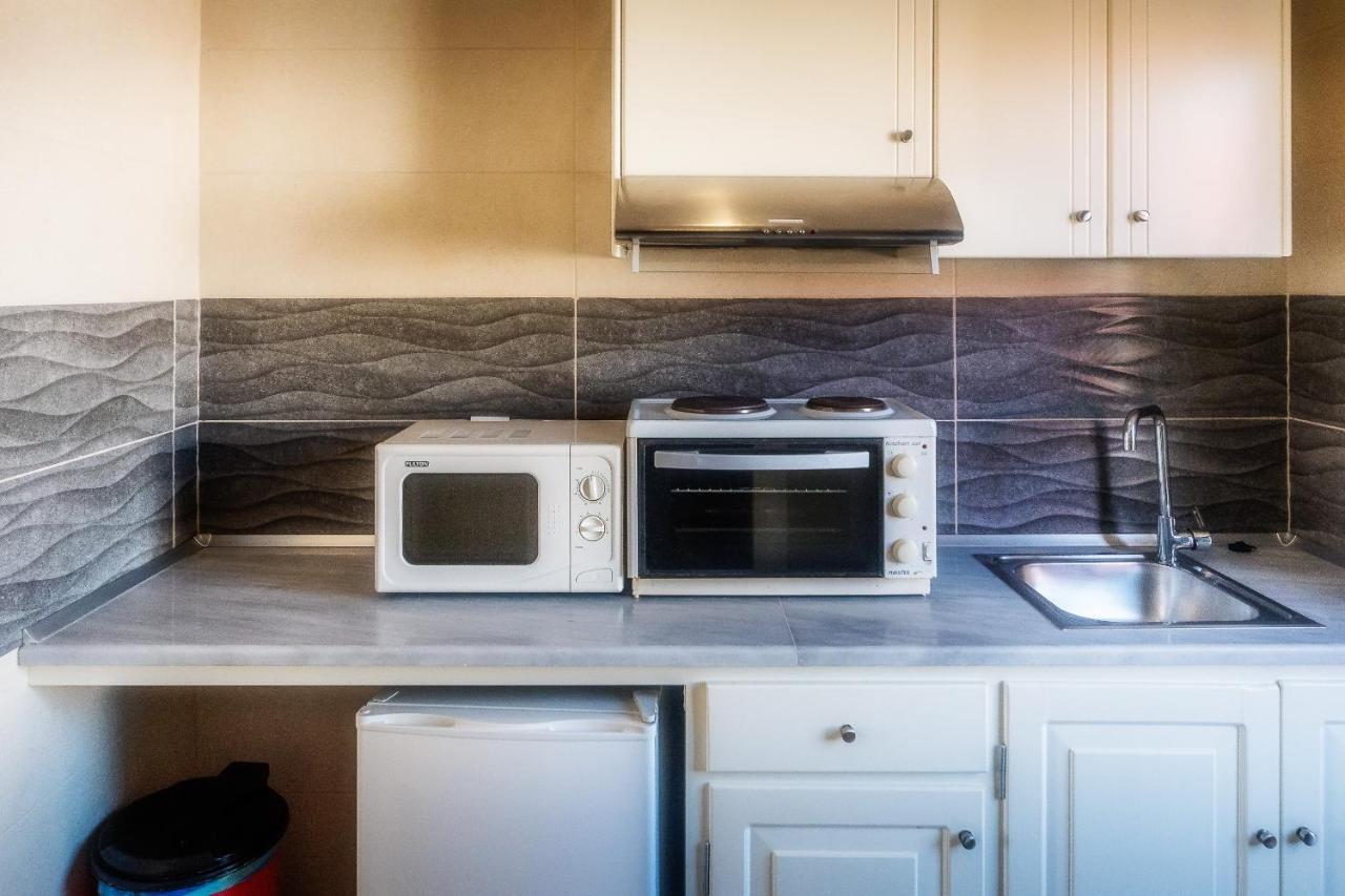 קאבוס Chandris Apartments מראה חיצוני תמונה