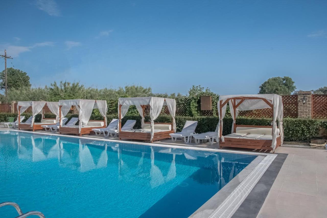 קאבוס Chandris Apartments מראה חיצוני תמונה