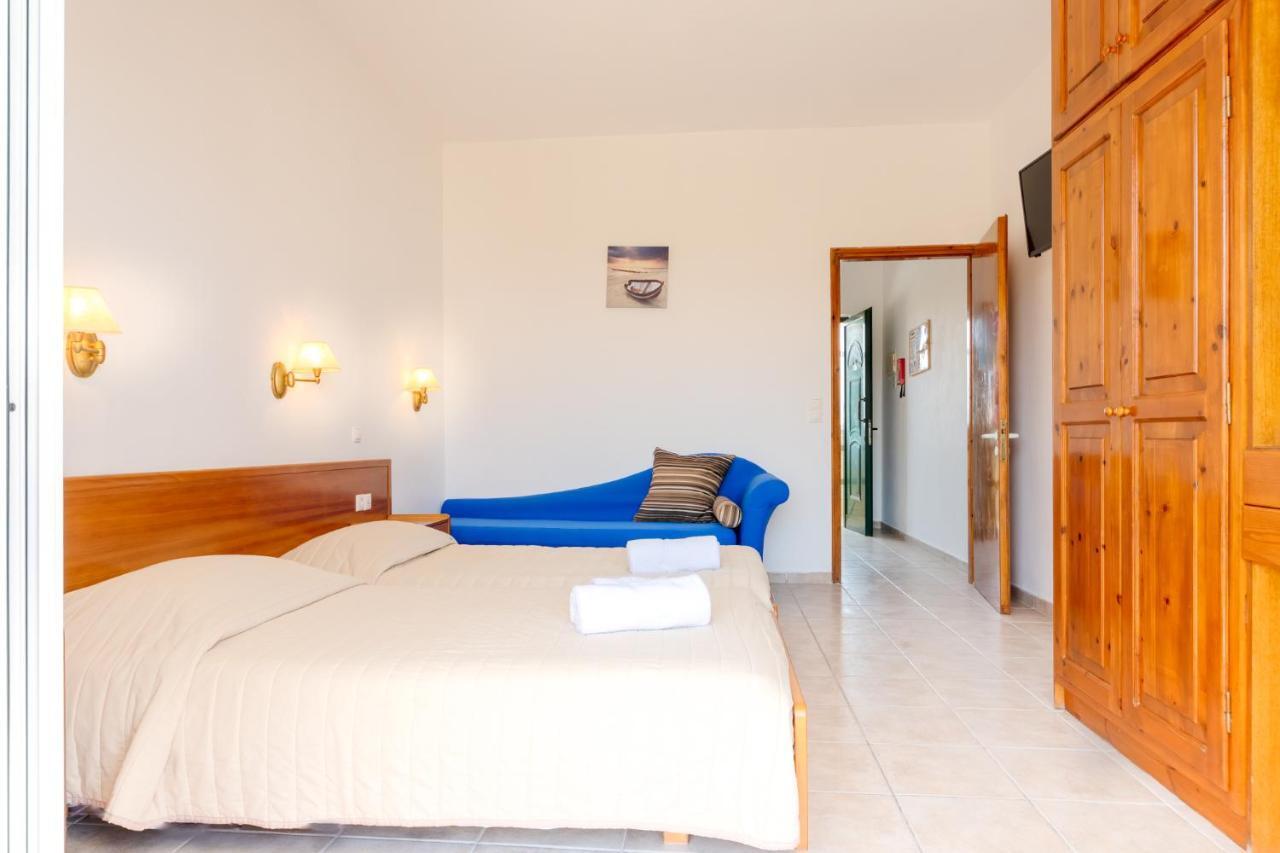 קאבוס Chandris Apartments מראה חיצוני תמונה