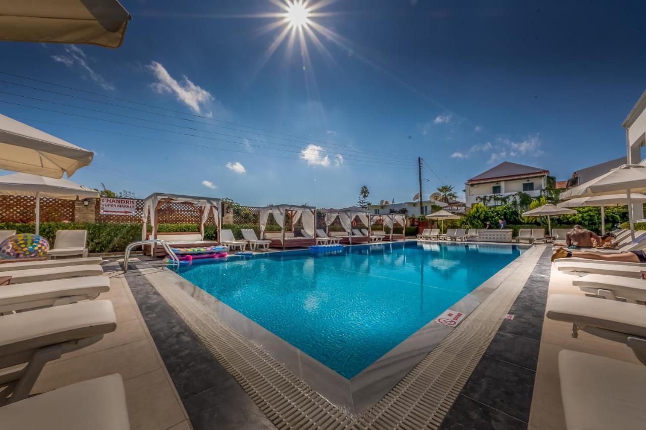 קאבוס Chandris Apartments מראה חיצוני תמונה