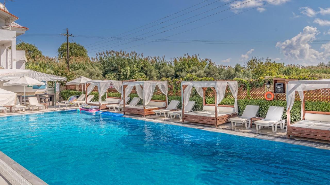 קאבוס Chandris Apartments מראה חיצוני תמונה