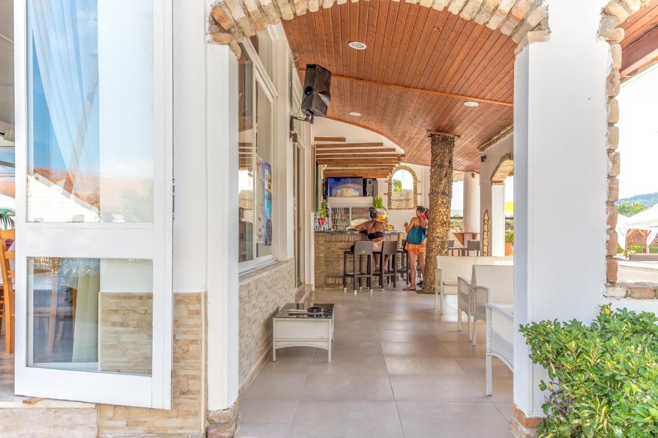 קאבוס Chandris Apartments מראה חיצוני תמונה